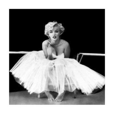 Marilyn Monroe Black & White Photo Cross Stitch Pattern  