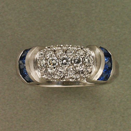   18K WHITE GOLD DOME 23 DIAMOND 6 BLUE CEYLON SAPPHIRE RING  